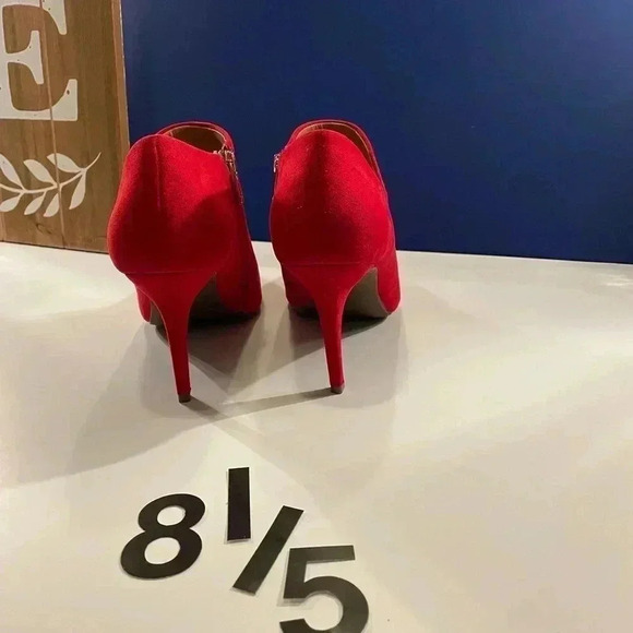 Jessica Simpson Red Stiletto Ankle Boots - Picture 3 of 7